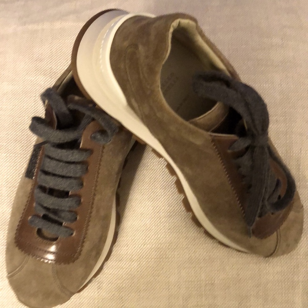 Brunello Cucinelli Suede Sneaker. New without tags. Brown suede/leather